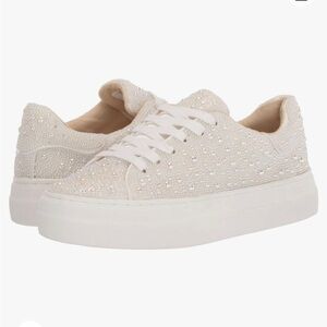 Betsey Johnson Women's Sidny Sneaker, size 7.5